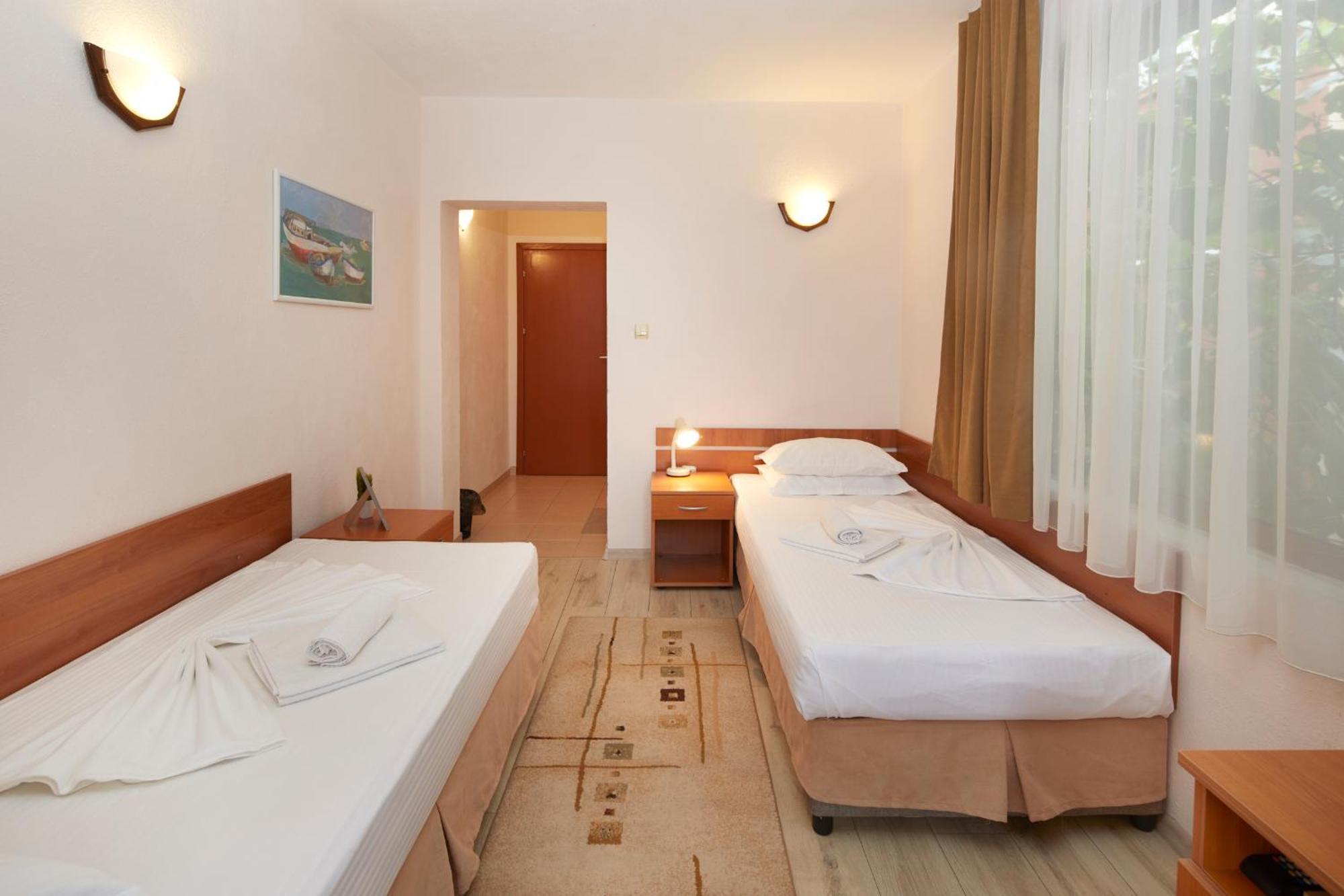 Nirvana Guest House Несебр Экстерьер фото