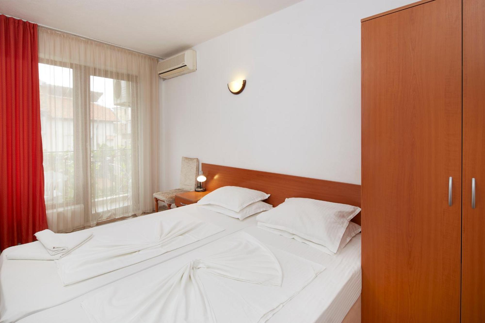 Nirvana Guest House Несебр Экстерьер фото